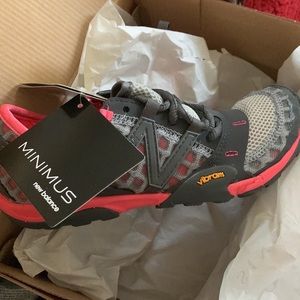 🏃🏽‍♀️🏃🏽‍♀️🏃🏽‍♀️ New Balance Women's Minimus 10 V1 Trail Running Shoe
